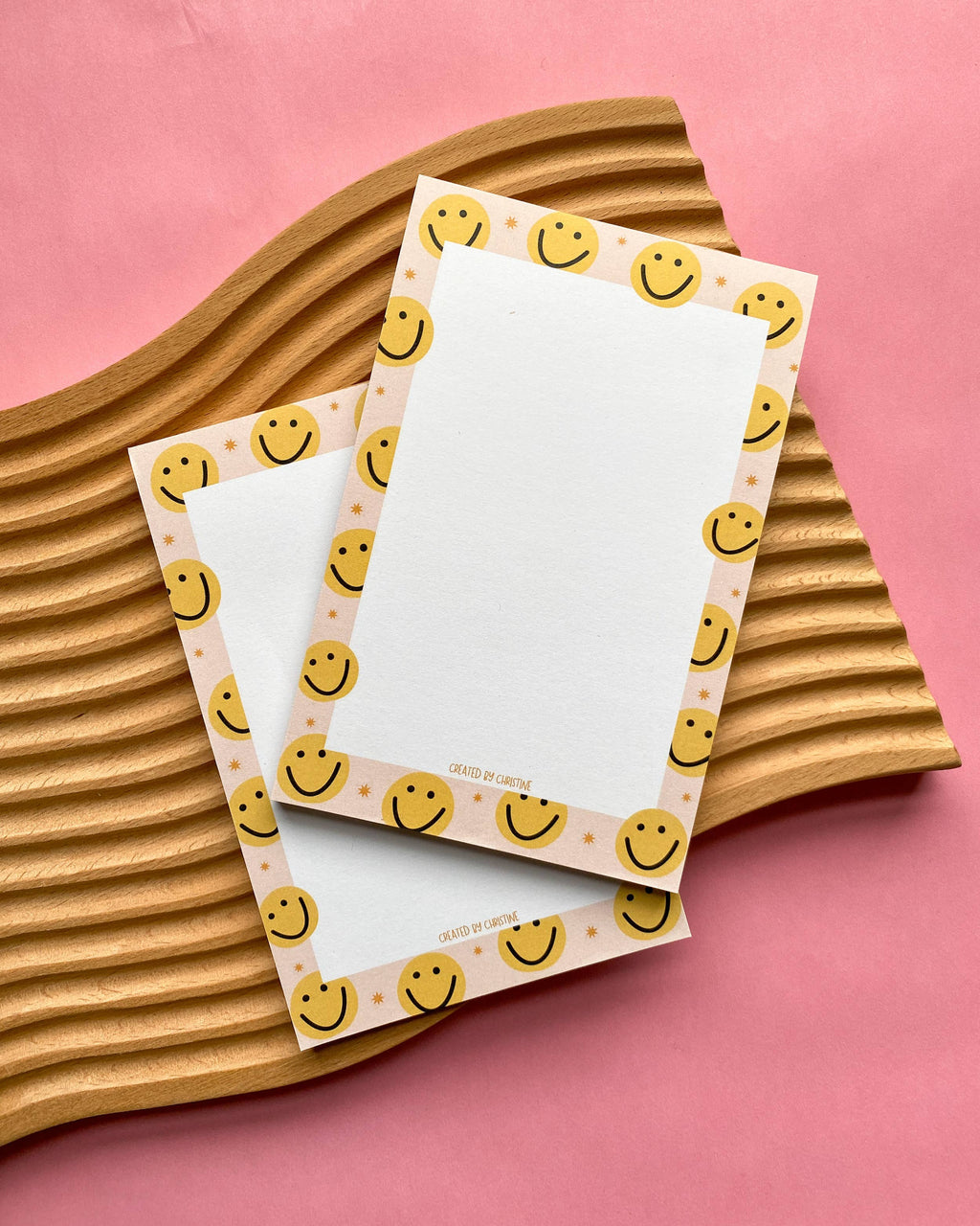 Créé par Christine - Bloc-notes Smiley Face 4x6"