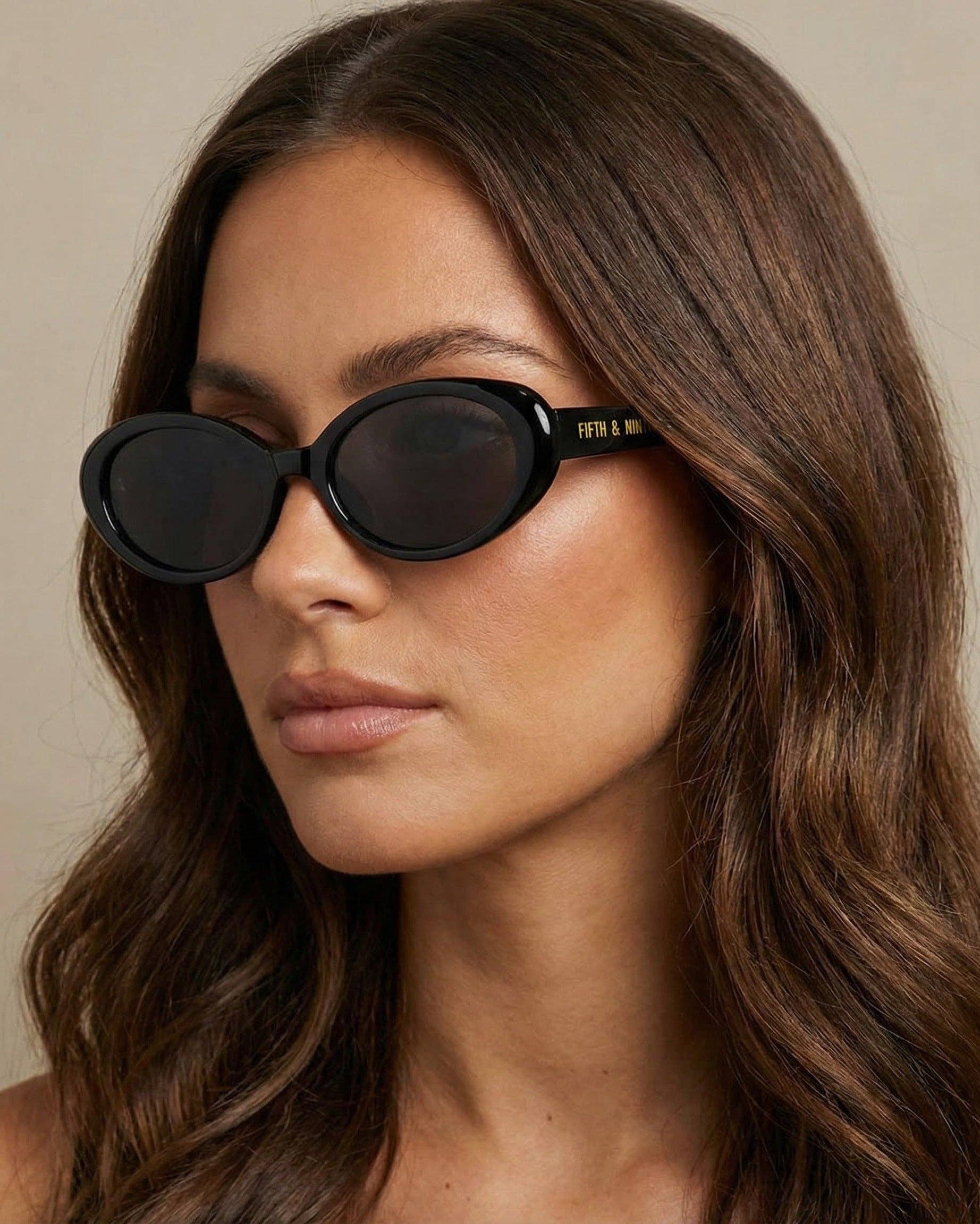 Fifth & Ninth Taya polarized sunglasses in Black - image 2